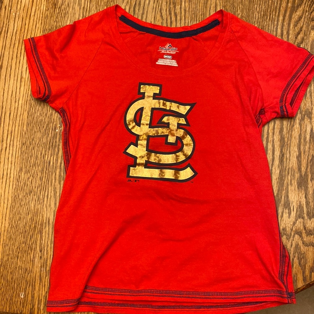 Women's size small majestic St. Louis Cardinals T-shirt
